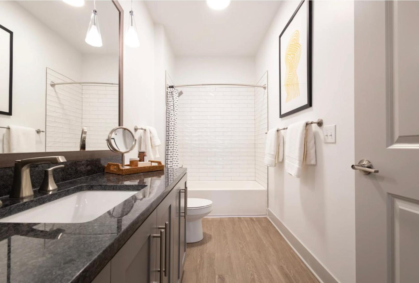 Charming 1br 1ba Near Downtown